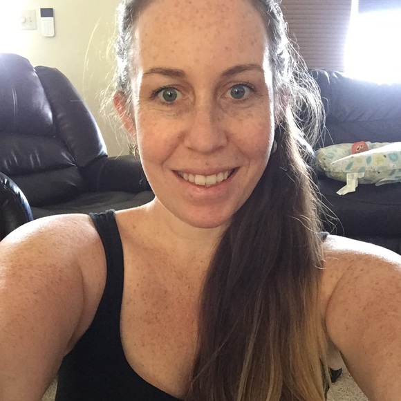 Meet your Posher, Heather - Picture 3 of 3